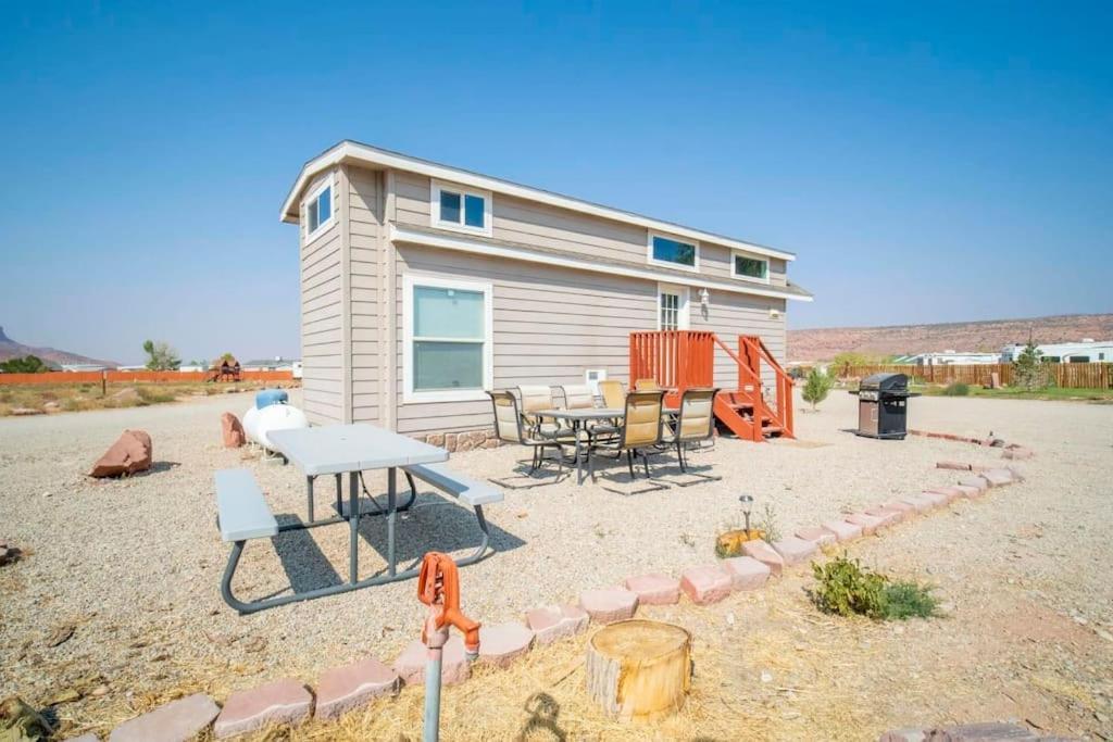 Redrock Moab Tiny House W Large Loft Site 8 Villa ภายนอก รูปภาพ