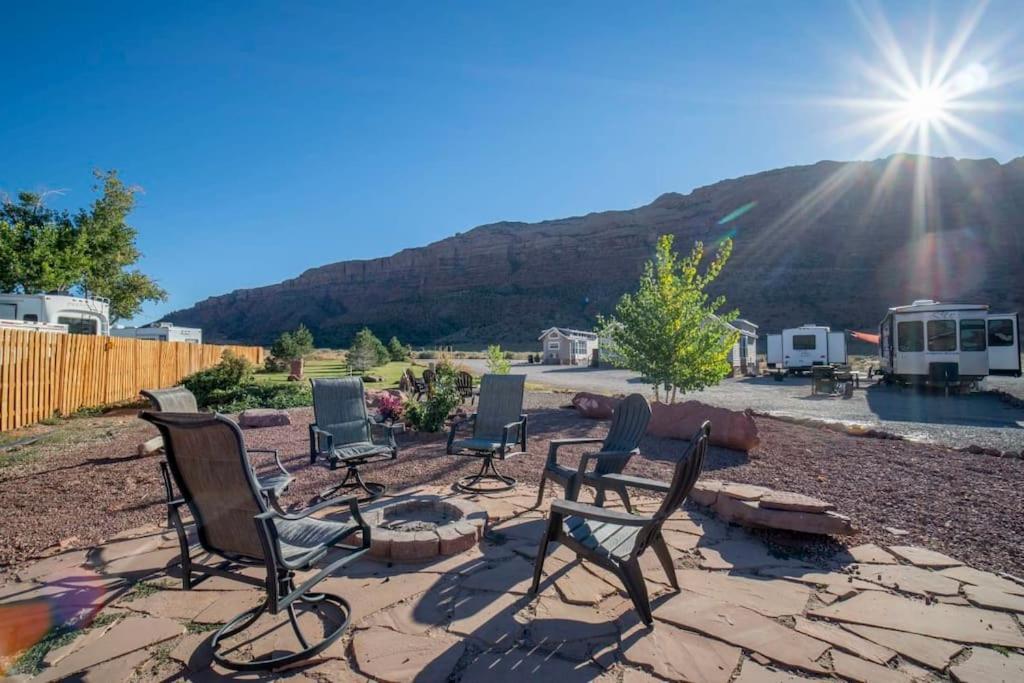 Redrock Moab Tiny House W Large Loft Site 8 Villa ภายนอก รูปภาพ